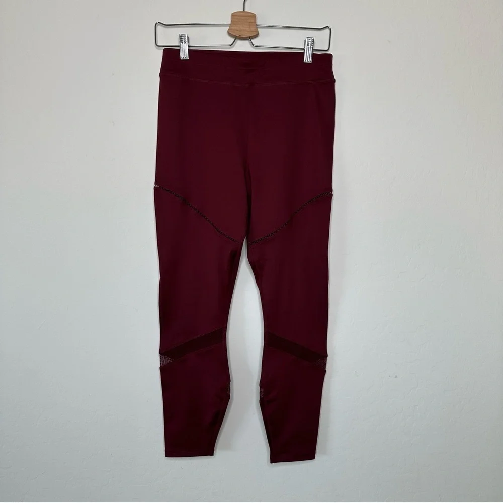 Fabletics NWT High Waisted Statement Powerlite 2.0 Athletic Leggings Burgundy